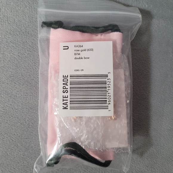 Kate ♠️ Rose Gold Double Bow Earrings - Picture 5 of 11